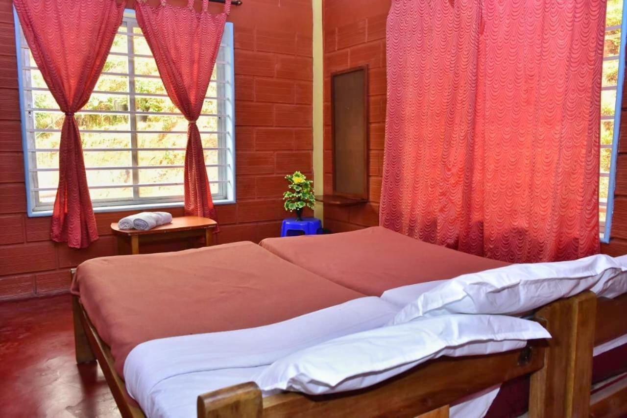 Eshwari Cottage ماديكيري المظهر الخارجي الصورة